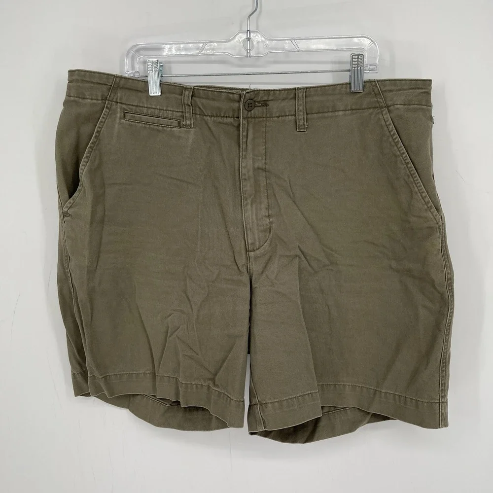 Cabela's Casuals Men's Brown Aged Khakis Cotton Chino Shorts Size 40